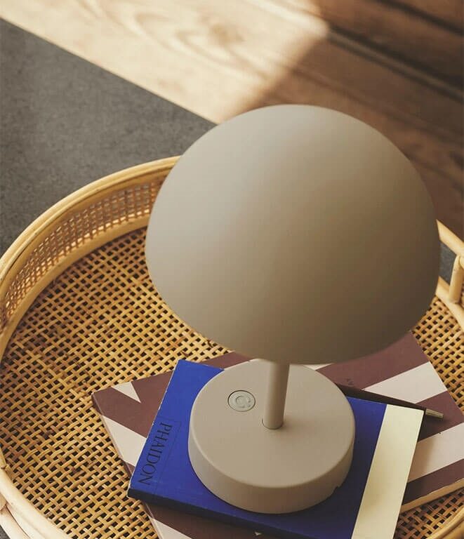 Ellen To-Go batterilampe / bordlampe, beige