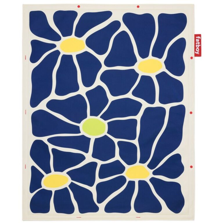 Flying Carpet Gulvtæppe 140x180 cm Navy/Creme
