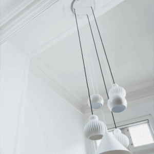 Frandsen baldakin til 6 pendler, mat hvid