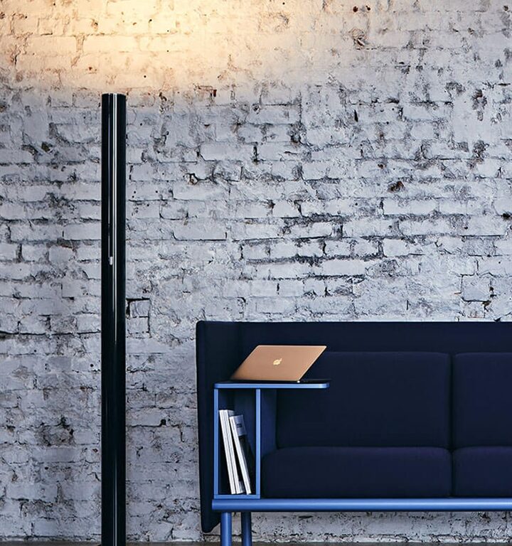 Ilio gulvlampe app-kompatibel, blank sort