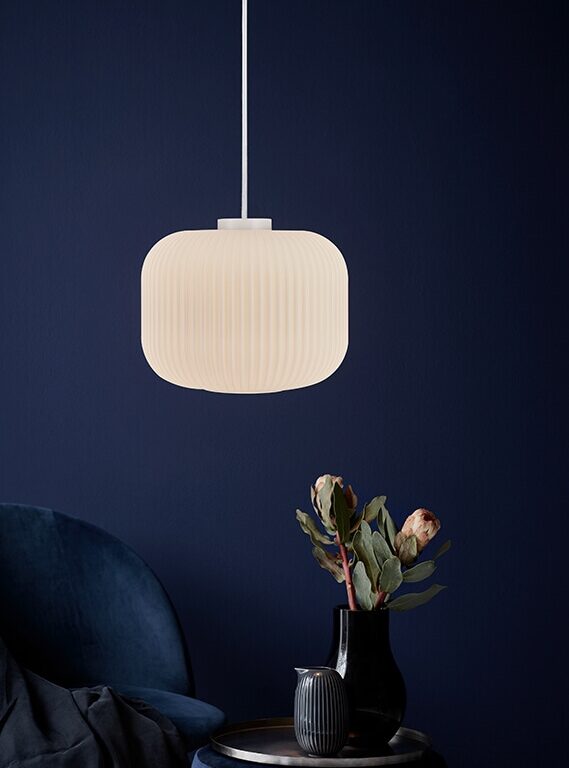 Milford 30 pendel, opal glas