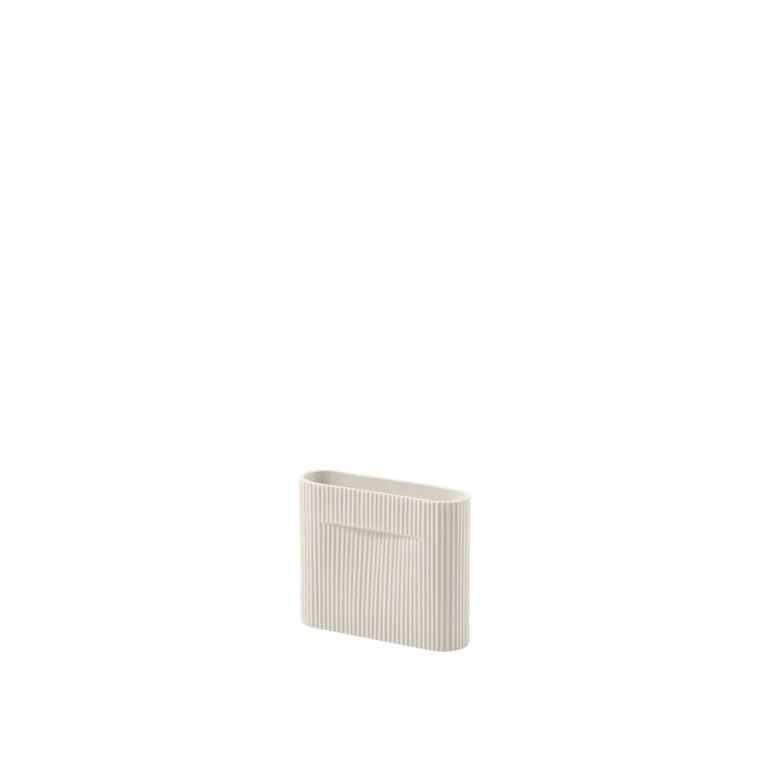 Ridge Vase Råhvid H16,5 cm