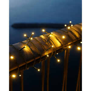 Sirius Easy-Line udendørs lyskæde, 300 varm hvide lys, 29,9 meter