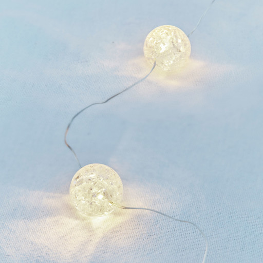 Sirius Maja lyskæde, hvid