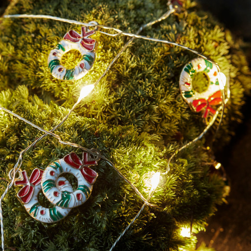 Sirius Nille lyskæde med kranse